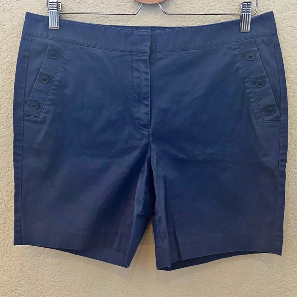 Talbots Dark Blue Women's Bermudas. Size 10.